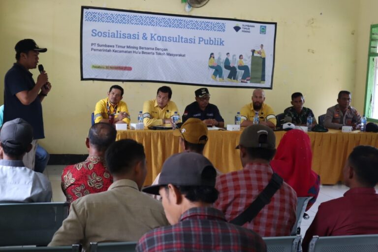 PT STM Gelar Sosialisasi dan Konsultasi Publik Bersama Pemerintah Kecamatan Hu’u