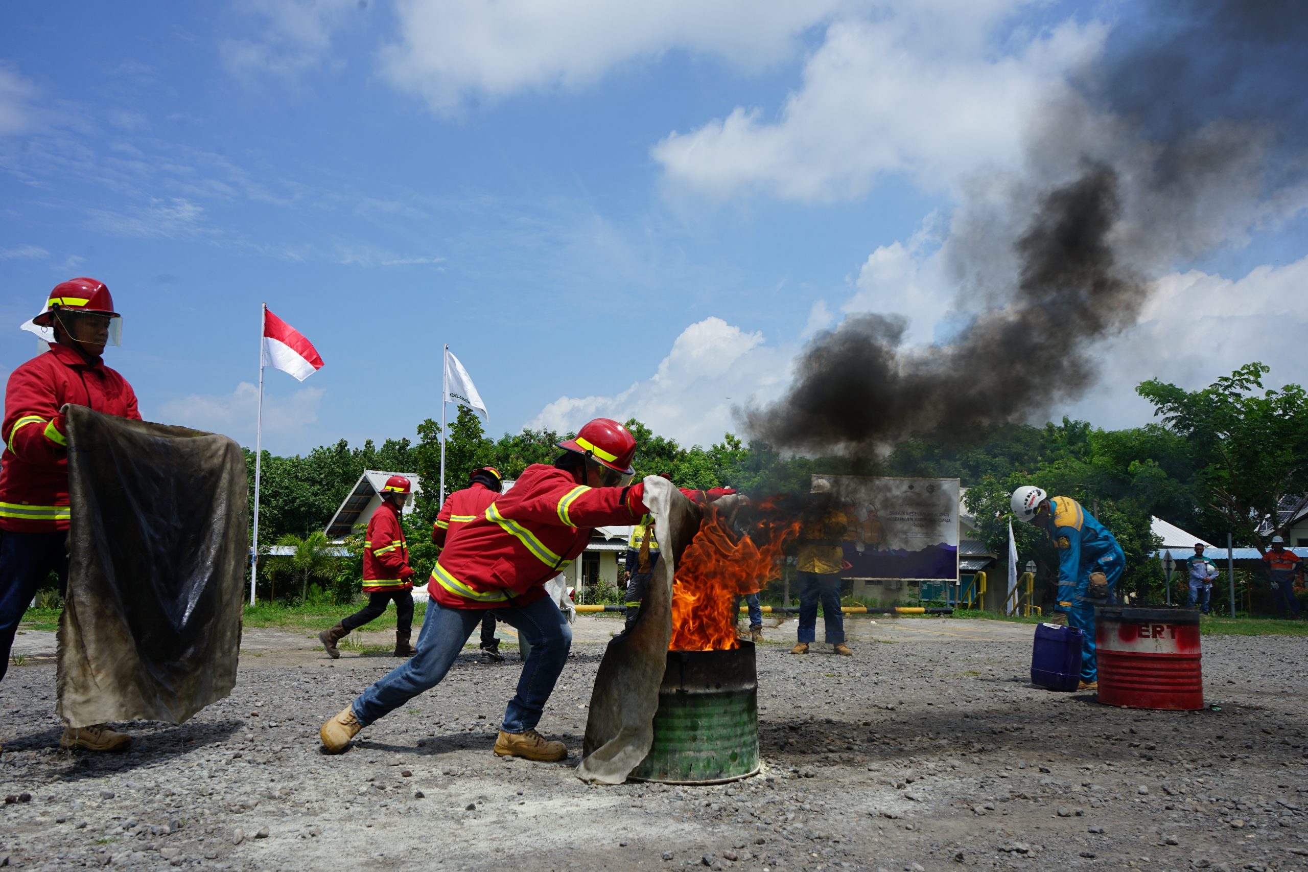 Prepared for Fire Emergencies, STM Conducts Fire Extinguisher Training During the 2025 National OSH Month